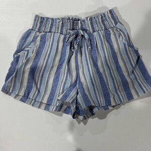 Joe B linen shorts medium
